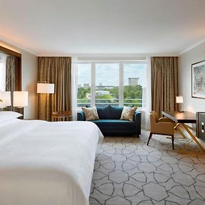 Premium Upper Floors King Room